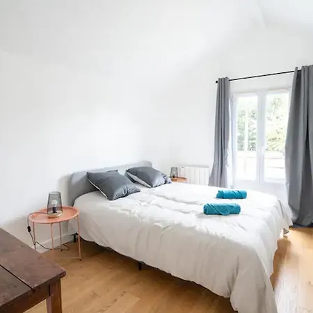 Le Traditionnel - Maison Avec Jardin & Parking - Ideal Disneyland & Paris Holiday home Lagny-sur-Marne